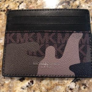 Michael Kors small camo credit card holder